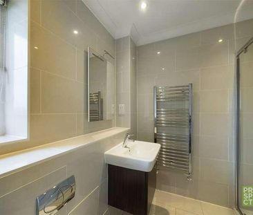 Aspen Place, Maidenhead, Berkshire, SL6 - Photo 1