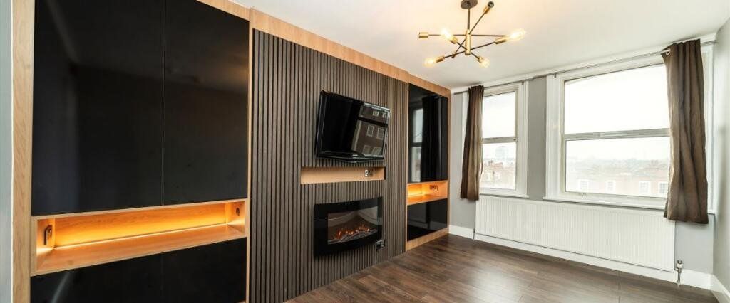 Fulham Broadway, Fulham, London, SW6 - Photo 1