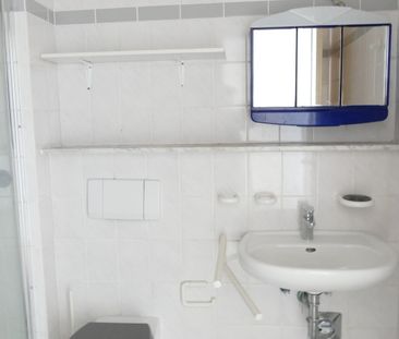 Wilhelmshaven - Peterstraße: 2-Zimmer-Wohnung; Terminbuchung über Link - Photo 4