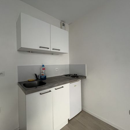Location Appartement 1 pièce 22m² AMIENS 80000 - Photo 3