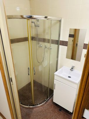 Darlington - Photo 1