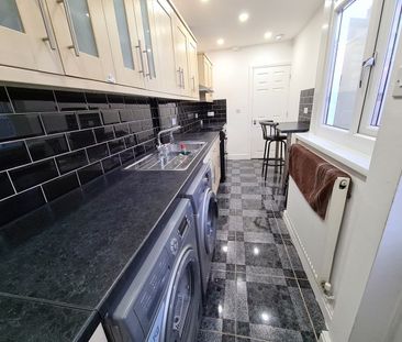3 Bed Terraced House, Shakespeare Street, CV2 - Photo 6
