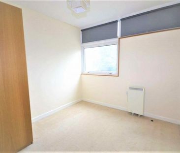 3 BED Terraced House To rent - Photo 5