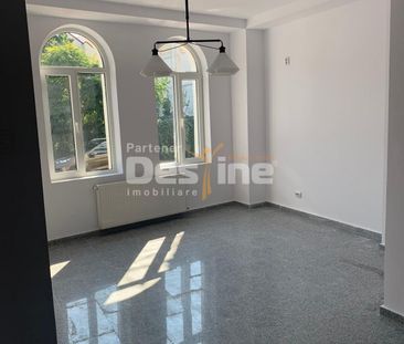 Casa cu teren 413 mp, Florilor, Brasov, 7 incaperi, potentia - Photo 6