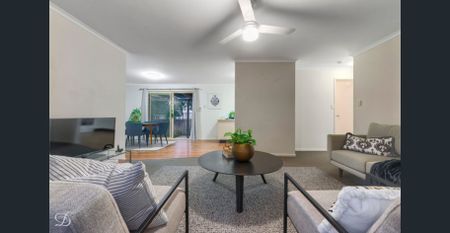 4 Bedroom Home In Ideal Location - Photo 3