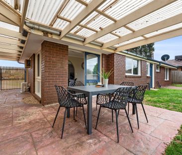 12 Sturt Road, Melton South - Photo 1