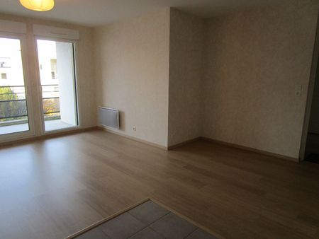 Location Appartement 3 pièces 59m² RENNES 35000 - Photo 2
