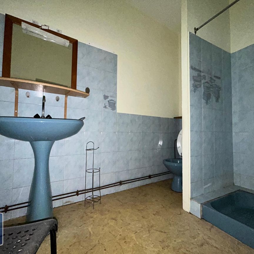 Location Appartement 1 pièce 30m² CARPENTRAS 84200 - Photo 2