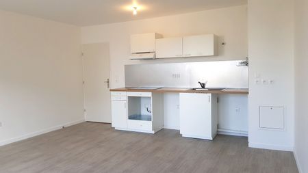 Location Appartement 3 pièces 63m² - Photo 3