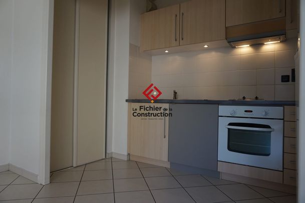 Location Appartement 2 pièces 41m² GRENOBLE 38000 - Photo 1