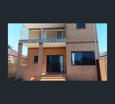 103 The Promenade, Old Guildford, NSW 2161 - Photo 2