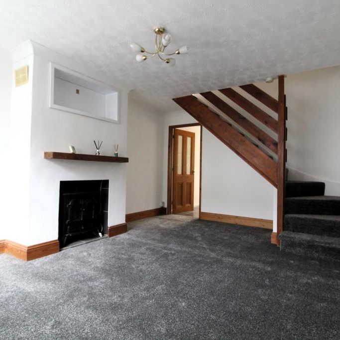 3 bedroom terraced house to rent - Photo 1