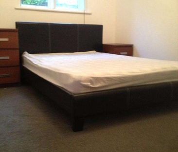 Osprey Close, Snaresbrook, E11 - Photo 2