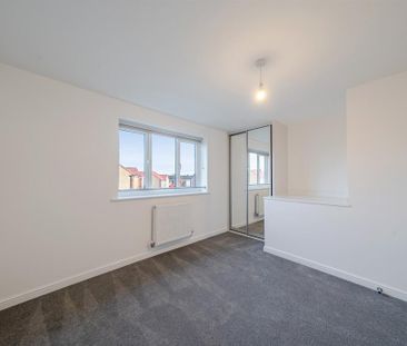 2 bedroom semi-detached house to rent - Photo 1