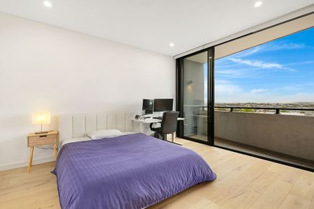 Near New, Luxuriously Designed, Sun Kissed And Oversized, North-East Facing Executive Style One Bedroom Penthouse Oasis In The Heart Of Marrickville - Photo 5