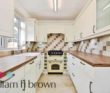 High Street - Photo 6