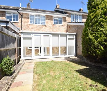Pound Court, Ashtead - Photo 6