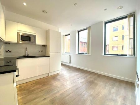 1 bedroom apartment to rent - Photo 3