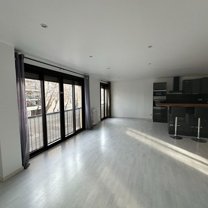 Location Appartement 3 pièces 72m² - Photo 1