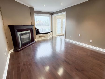 For Lease - 21 Raspberry Road, Toronto, Ontario - Photo 2