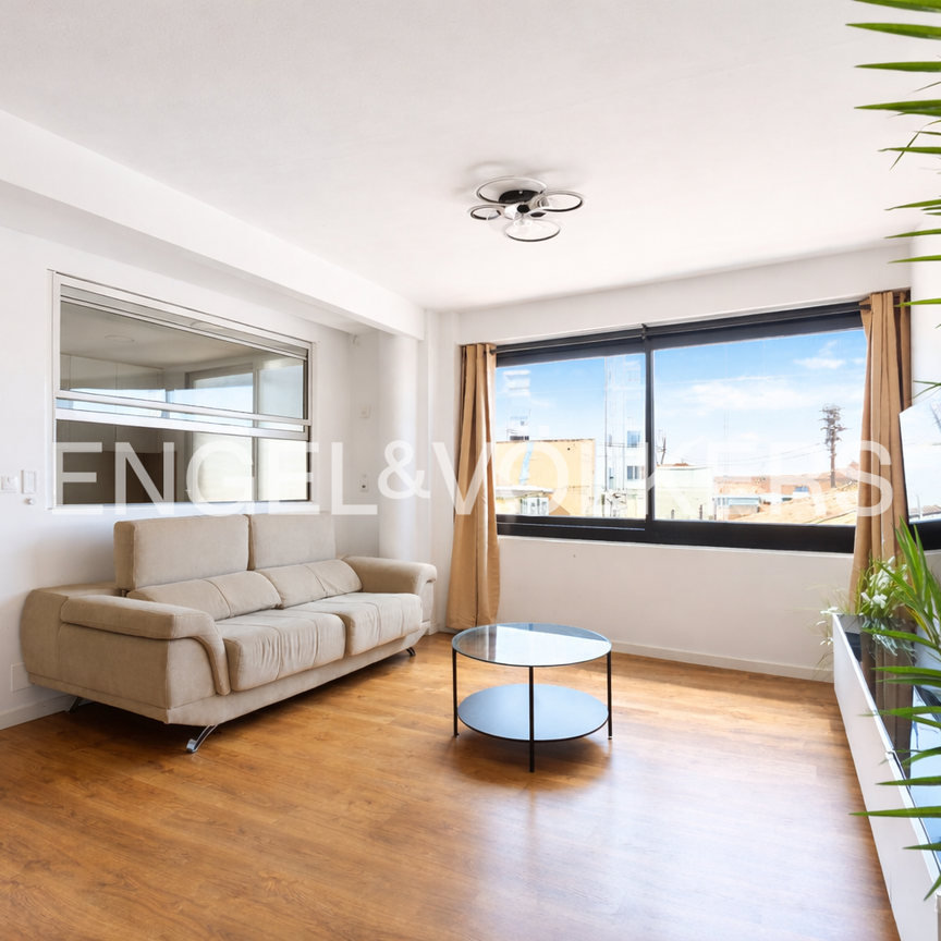 Piso de alquiler en Carrer Dels Mallorquins, El Mercat - Photo 1