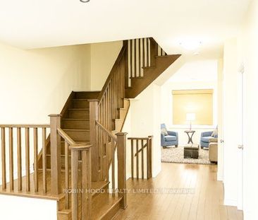 92 Bousfield Rise - Photo 3