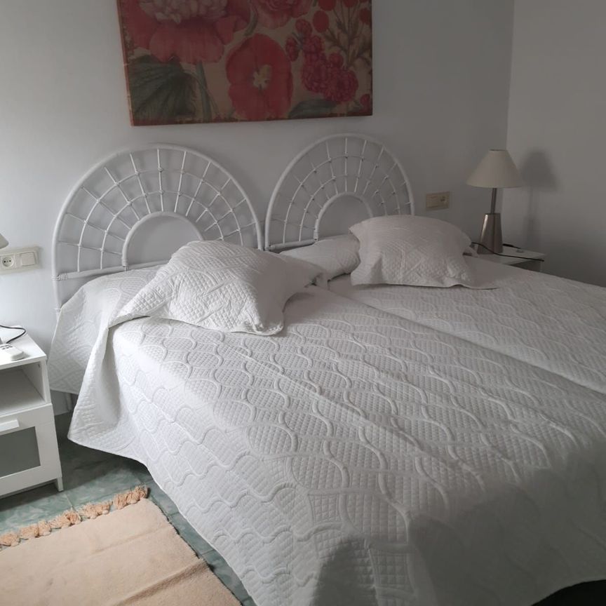 Two Bedrooms Property Close To The Beach in El Morche For Long Term Rental. - Photo 1