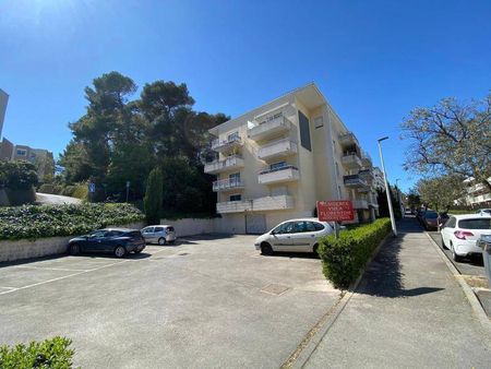 Location appartement 1 pièce 31.92 m² à Montpellier (34000) - Photo 2