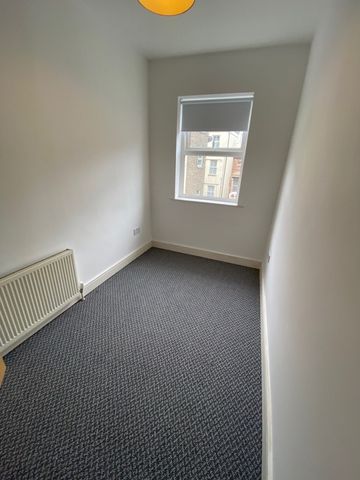 9 Cheston Close, Carrickfergus, BT38 7FL - Photo 2