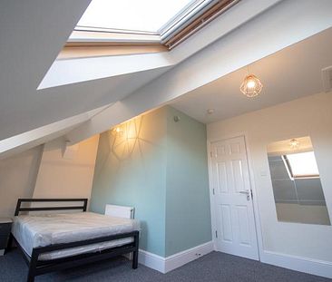 Student House 7 bedroom, Broomhill, Sheffield - Photo 1