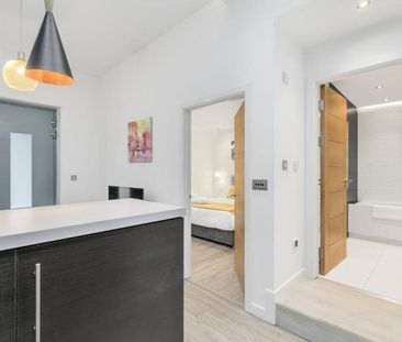 Centrium, Woking, Surrey, GU22 - Photo 6