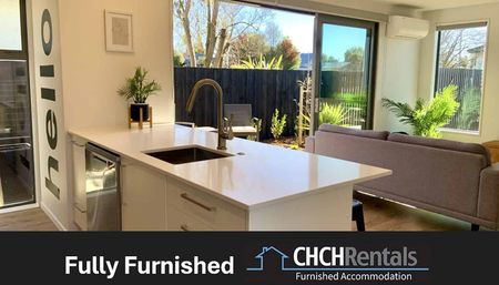 Modern as New Executive Fully Furnished Front Townhouse in Excellent Location! - Photo 4
