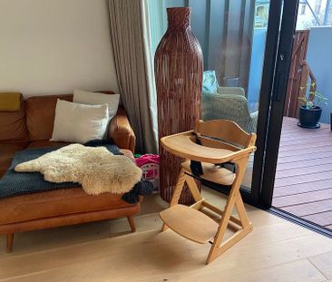 Stylish 1 bedroom apartment with courtyard - Photo 5