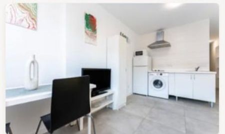 Apartamento de alquiler en Calle al Andalus, 38, Montemar - Photo 2