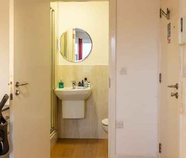 Five Bed Silver - Photo 1