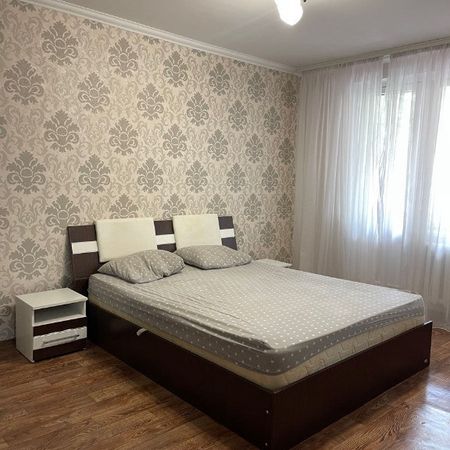 Apartament cu 2 camere de inchiriat in zona Aparatorii Patriei - Photo 3