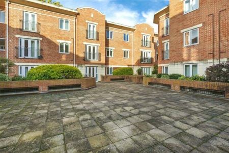 1 bed flat to rent in Grenfell Road, Maidenhead, SL6 - Photo 5