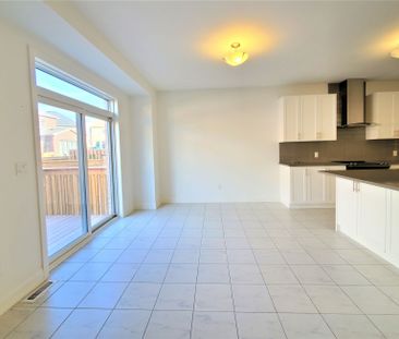 For Lease - 93 Dog Wood Boulevard, East Gwillimbury, Ontario - Photo 5