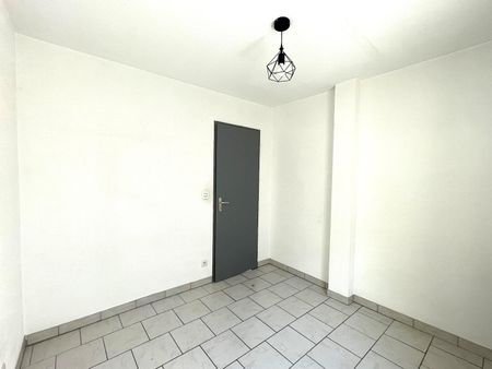 Location Appartement 3 pièces 49m² PORTES LES VALENCE 26800 - Photo 2