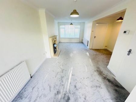 3 bedroom House To Let - Photo 5