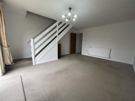 2 bedroom terraced house to rent - Photo 1