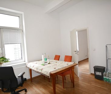Ideal für die ersten eigenen 4 Wände – helle 1-Zimmer Wohnung im 1.... - Photo 1
