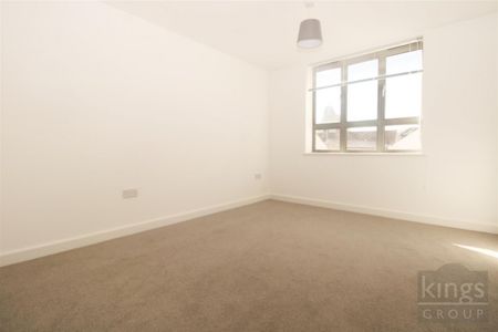 2 Bedroom Flat To Let - Photo 3