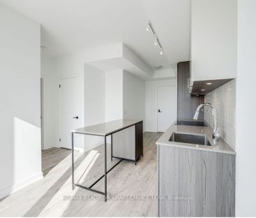 For Lease - 220 Missinnihe Way Unit# 1316, Mississauga, Ontario - Photo 3