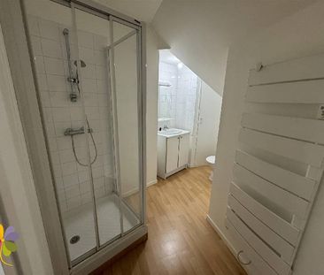 Location Appartement 1 pièce 26m² VALOGNES 50700 - Photo 4
