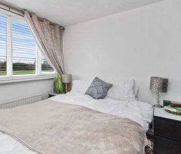 Roeburn Way, Warrington - Photo 6