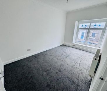 Cwmamman Road, Ammanford, SA18 - Photo 2