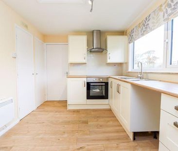 2 bedroom bungalow to rent - Photo 3