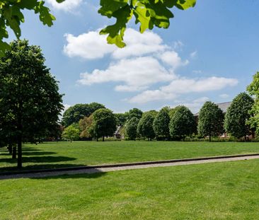 The Officers Mess, Orchard Square, Caversfield, Bicester, OX27 - Photo 6