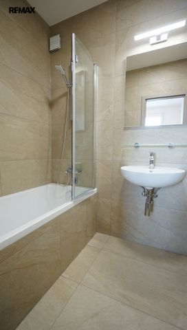 Pronájem bytu 3+1 v osobním vlastnictví 72 m², Praha 4 - Braník - Photo 3